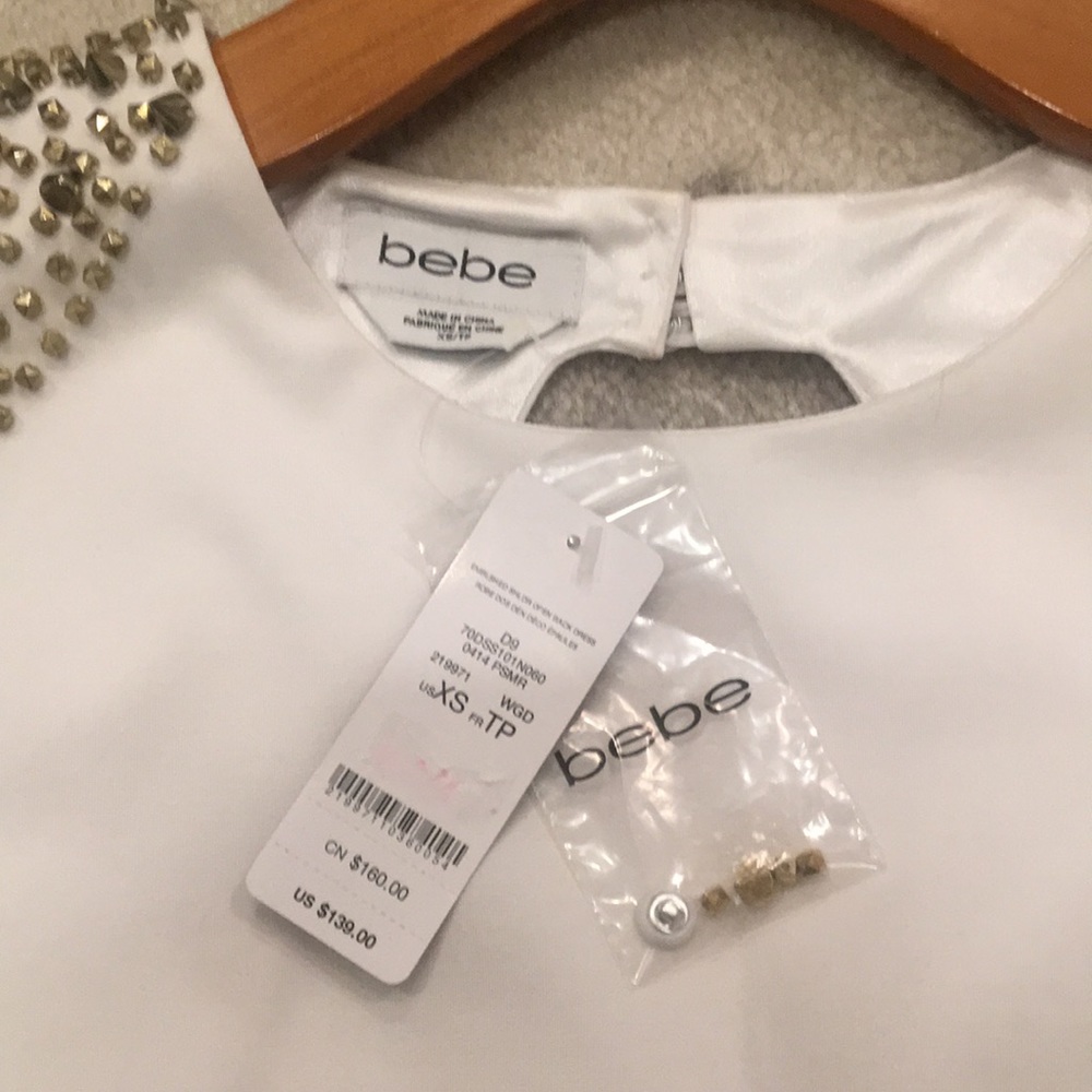 White with gold detail Bebe dress size XS - Picture 4 of 5